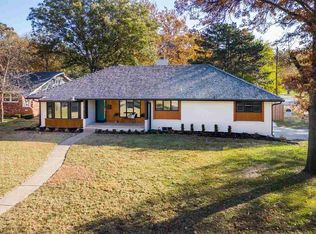 310 N Whitfield Pl, Wichita, KS 67206