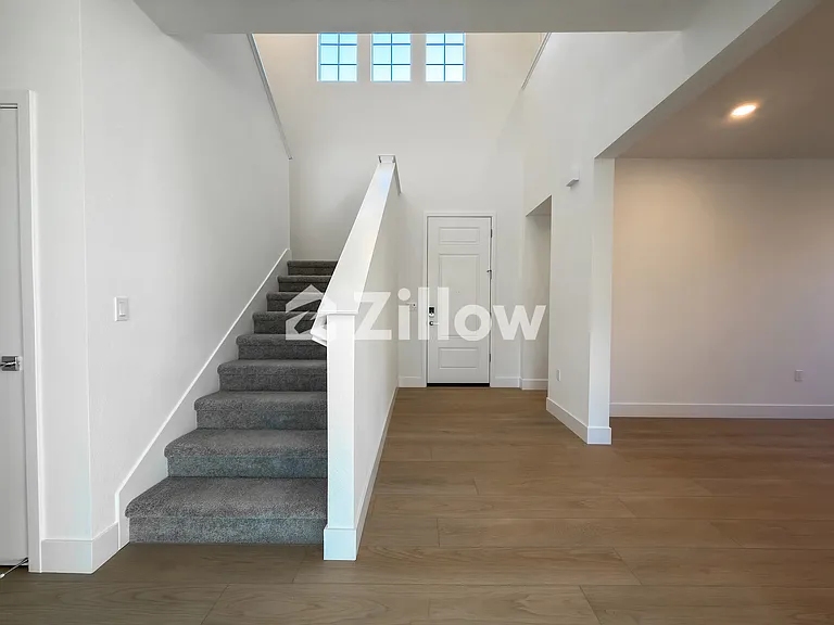 2848 Dapper St — Photo 14