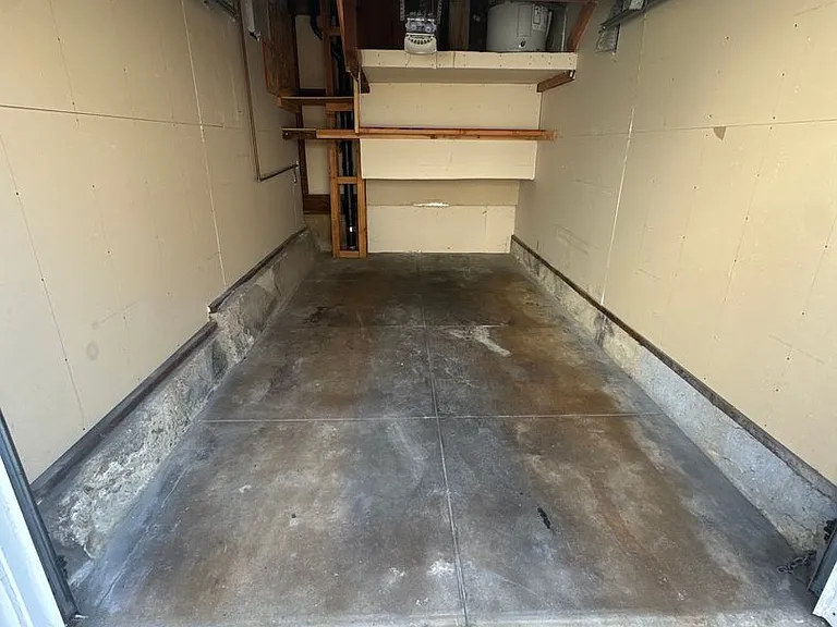 921 Monterey Blvd — Photo 15