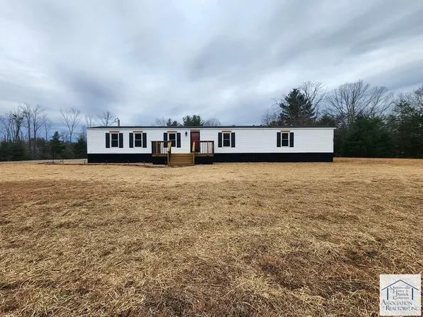80 Janice Dr, Bassett, VA 24055