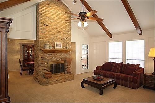 5th image of 1908 S Saint Andrews Ct