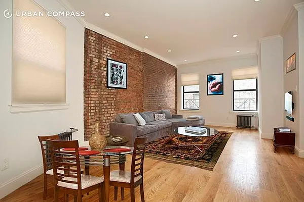 Rented by Compass | media 9