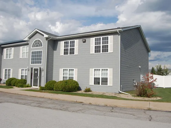 8242 Lincoln Cir APT C, Merrillville, IN 46410