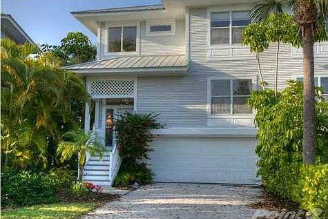 1st image of 788 S Bayou Dr