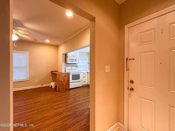 5th image of 3944 Boone Park Ave