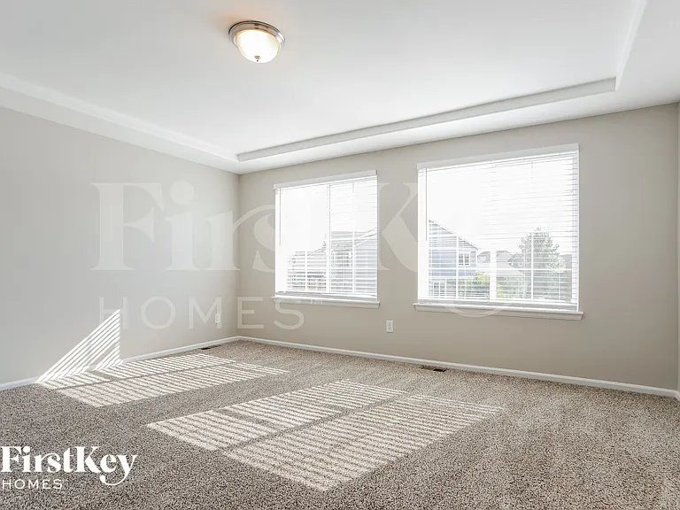 26022 E Archer Dr — Photo 7