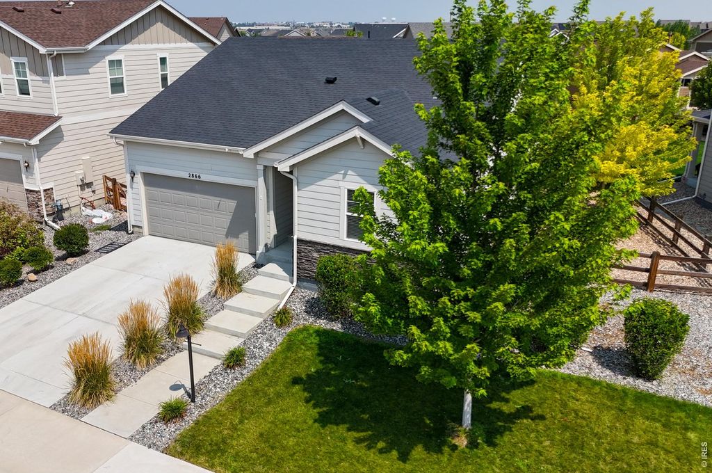 2866 Sand Beach Lake Dr