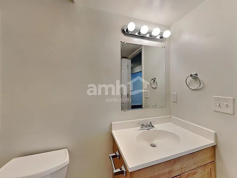 385 W Pommell Dr — Photo 12