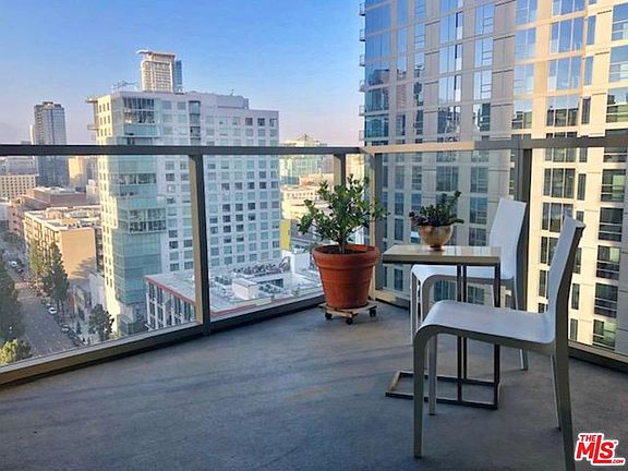 4th image of 1155 S Grand Ave APT 1809