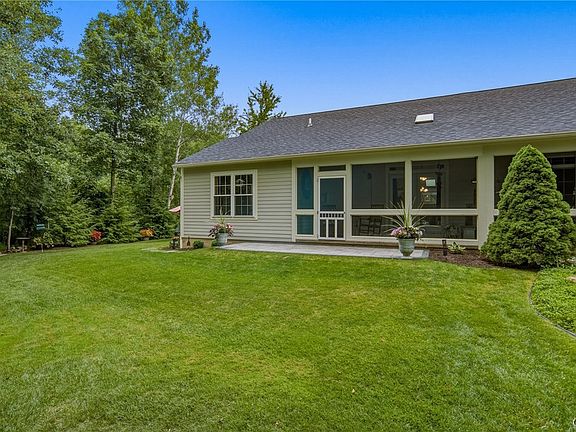 5th image of 8424 Marco Ln