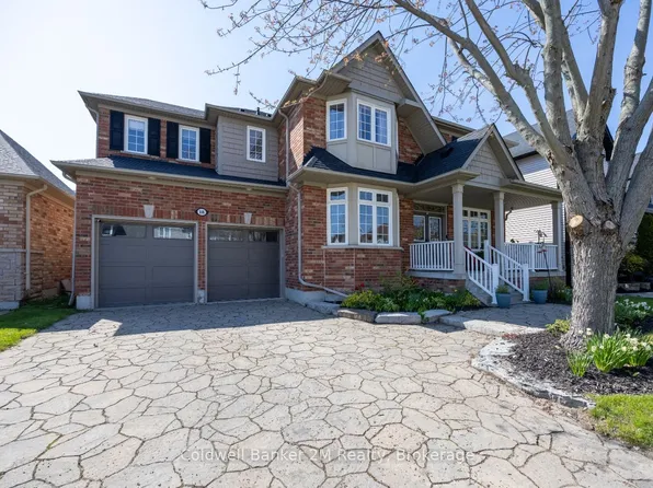 18 Corporal Patterson Ln, Clarington, ON L1B 0A7