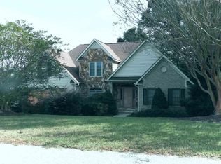 2837 Horsemans Ridge Dr, Clayton, NC 27520