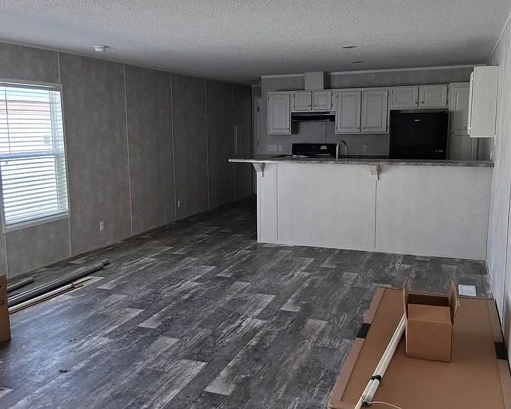 1019 W Main St #11 — Photo 10