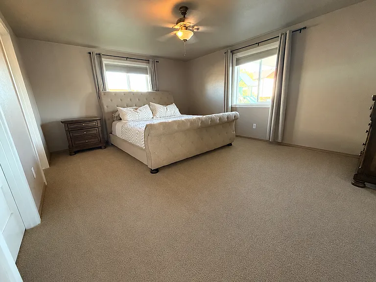 8516 Desoto Dr — Photo 10