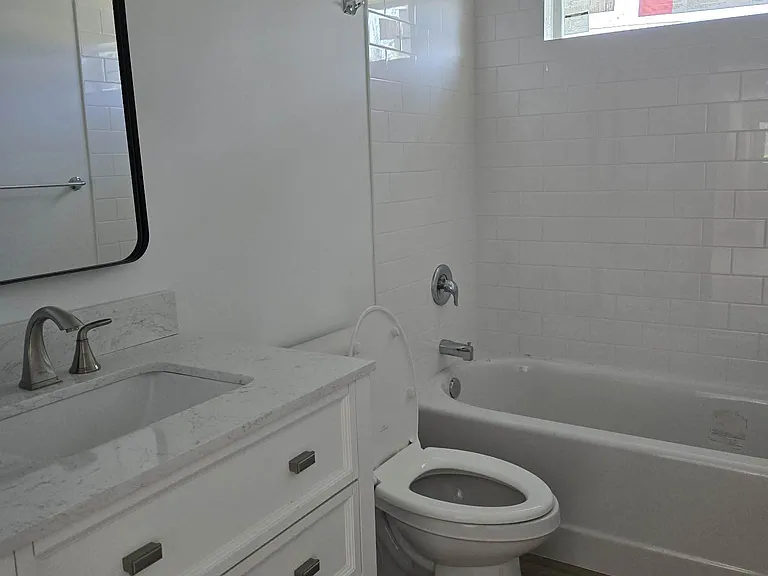 6135 7th Pl — Photo 16