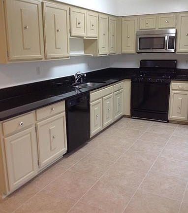 2nd image of 7703 Hiawatha Ln