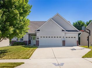 3103 146th St, Urbandale, IA 50323