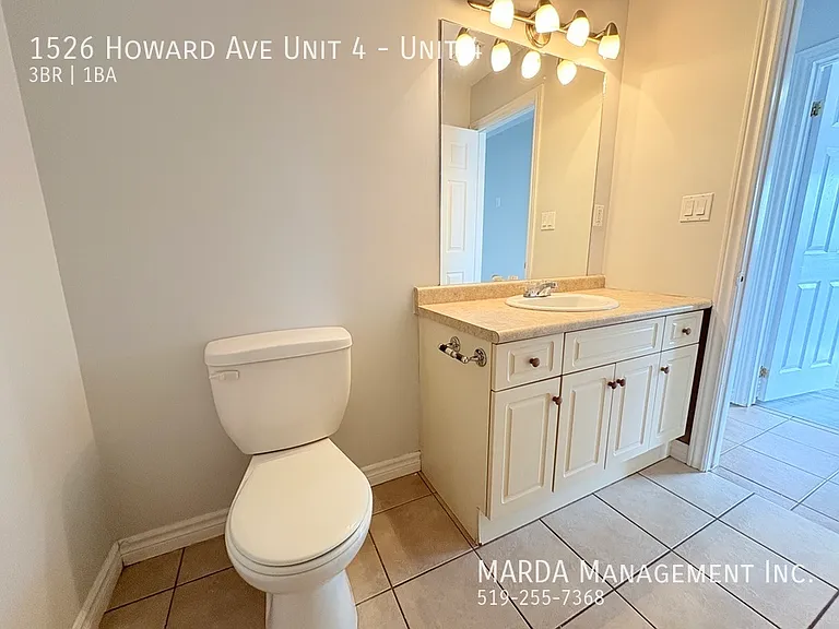 1526 Howard Ave #4 — Photo 12