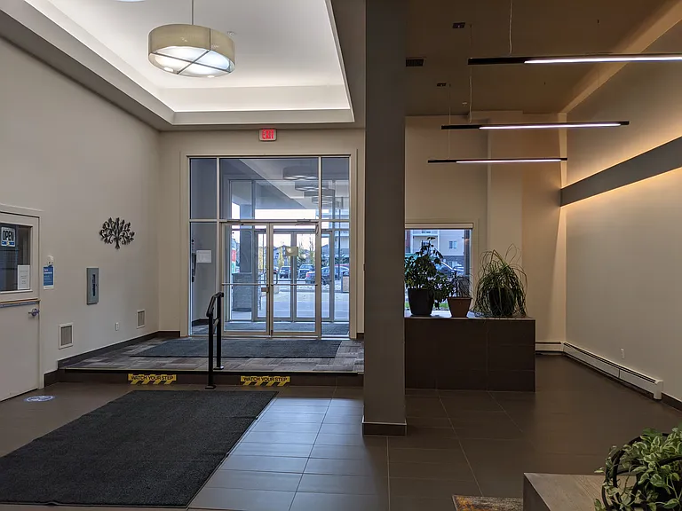 6201 Grant Macewan Blvd — Photo 16