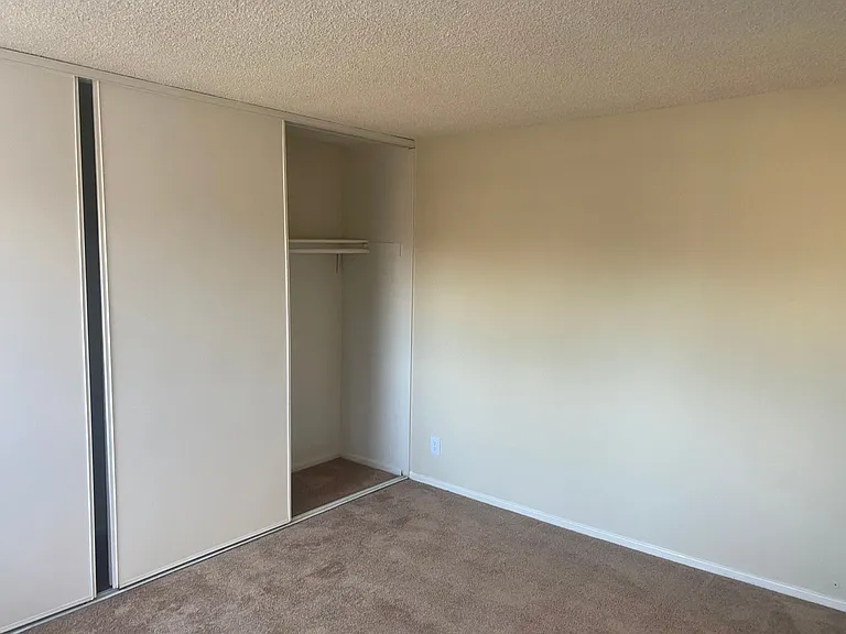 Etiwanda 8830, LP — Photo 21