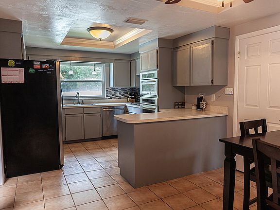 4th image of 1034 Lamplighter Ln