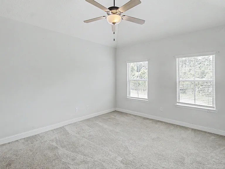 315 Grayson Ave — Photo 30