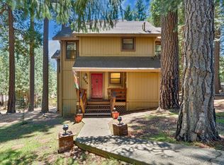 5498 Daisy Dr, Pollock Pines, CA 95726