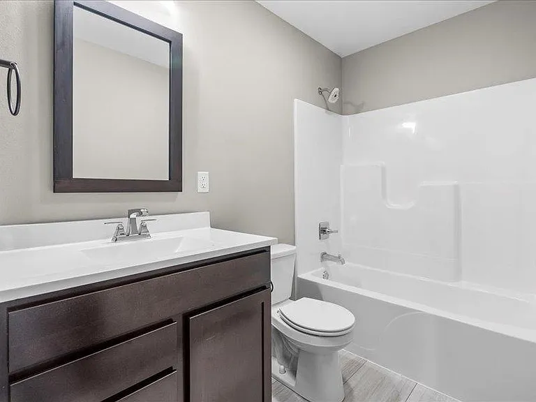 Photo of a Similar Property
