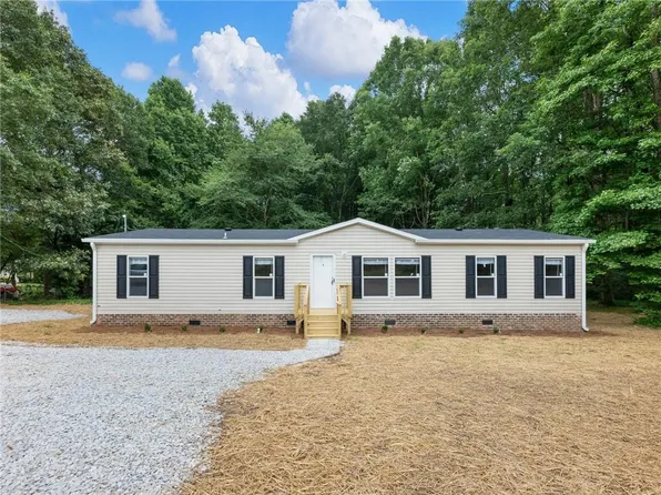 624 New Cut Rd, Braselton, GA 30517