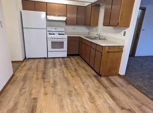 521 Kungs Way APT 2S, Joliet, IL 60435
