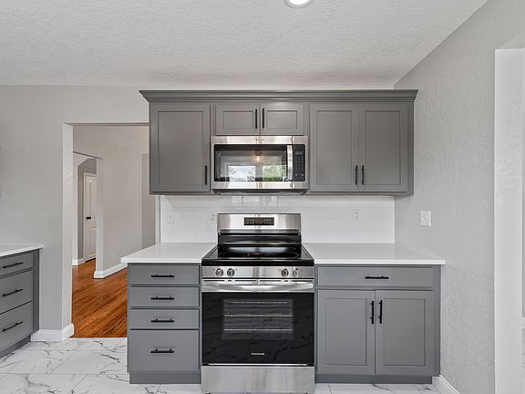 4th image of 1241 McComas Ave