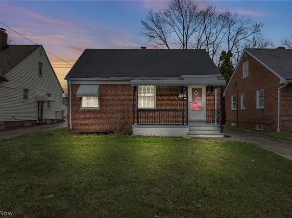 4377 Glenview Rd, Warrensville Heights, OH 44128