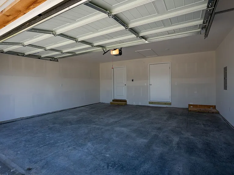 1380 Kay St — Photo 2