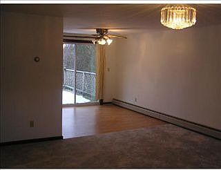 4th image of 125 Park Dr