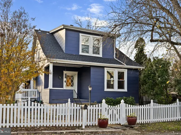6001 Altamont Pl, Baltimore, MD 21210