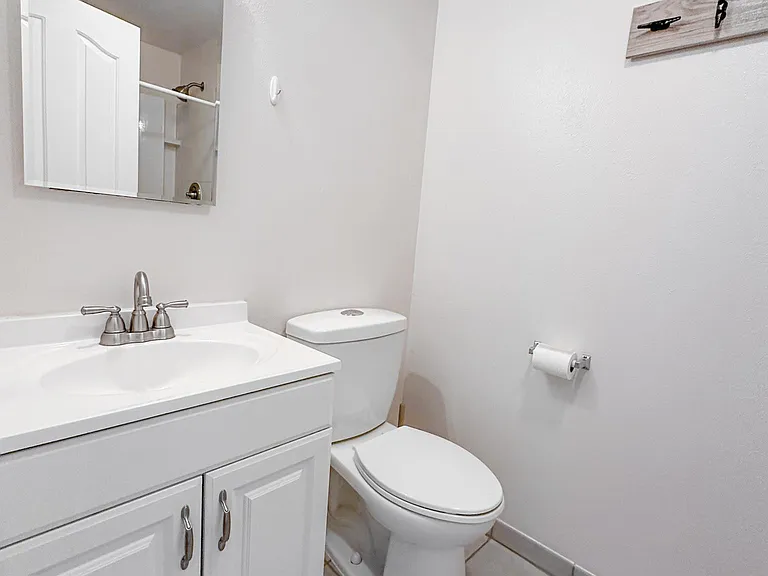 9806 Foxhill Cir — Photo 19