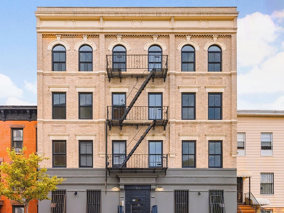 1st image of 153 Chauncey St APT 4D