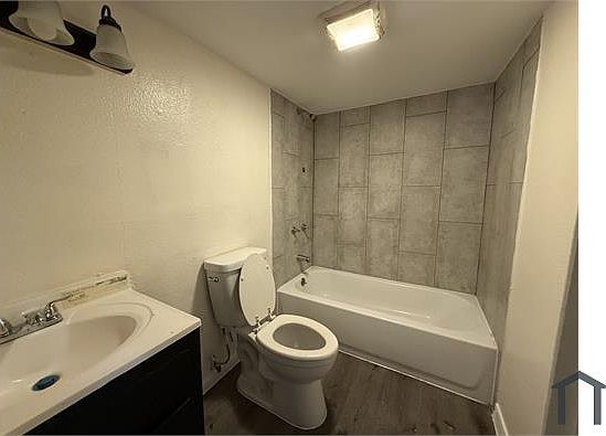 5th image of 1606 16th St #3
