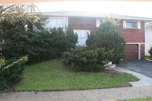 2nd image of 571 Leheigh Ln