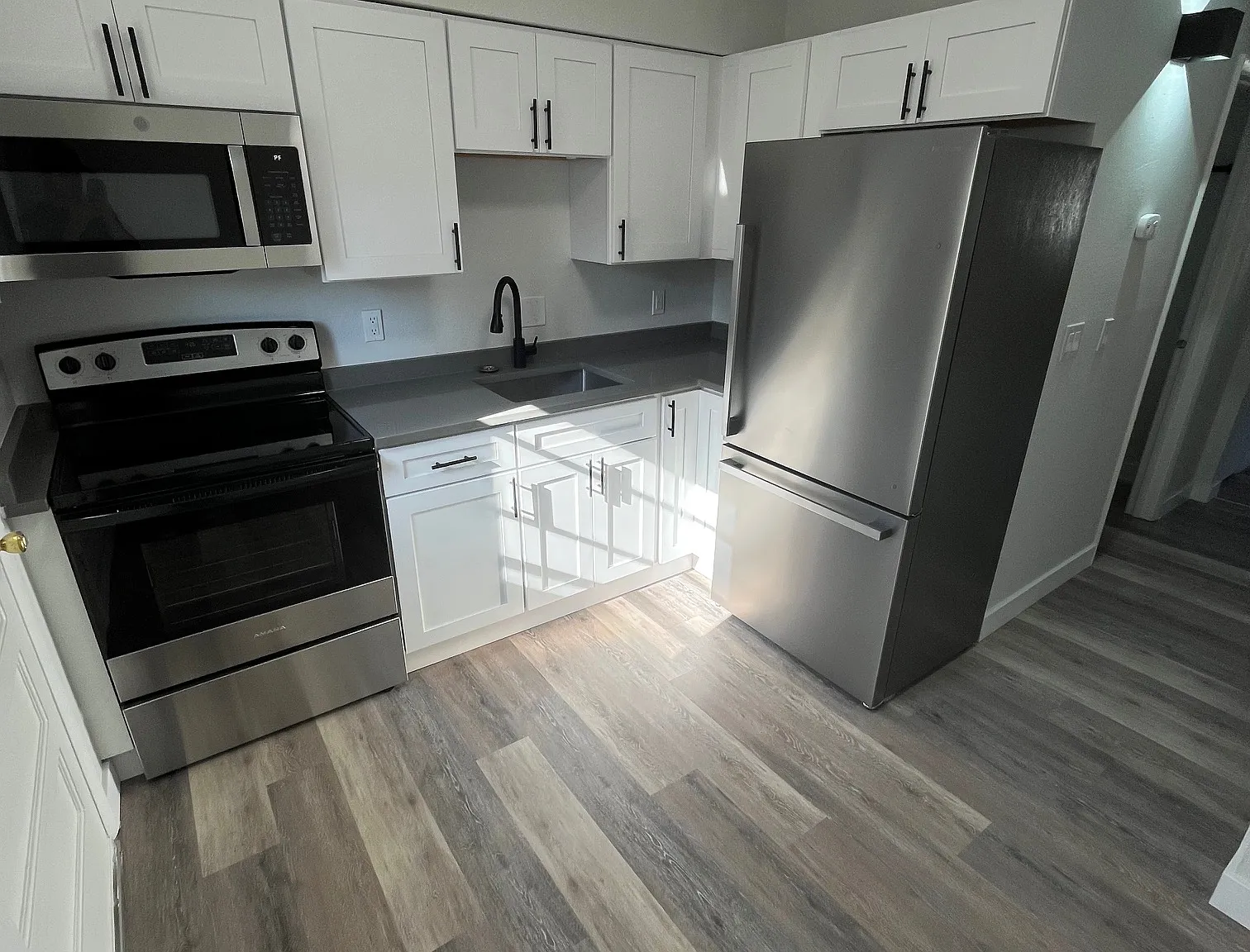 2734 Center Street — Photo 1