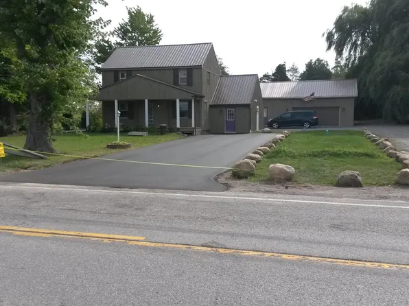 1281 Bowen Rd, Elma, NY 14059