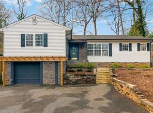 1430 Reynolda Rd, Winston Salem, NC 27104