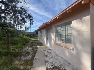 710 N Grove St #C, Eustis, FL 32726