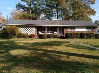 132 Chestnut St, Cedartown, GA 30125