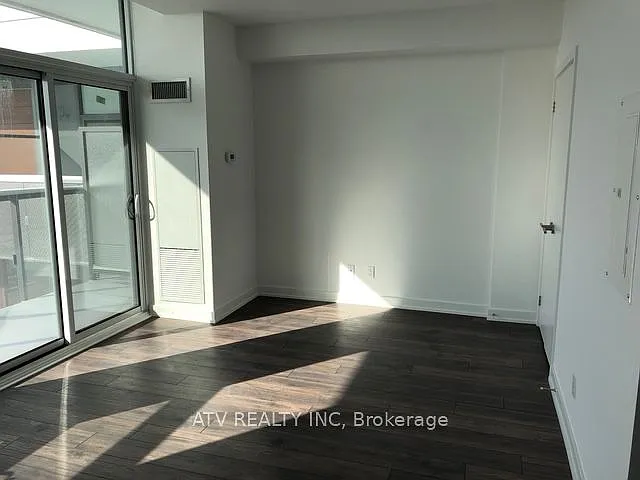 120 Varna Dr #1521 — Photo 4