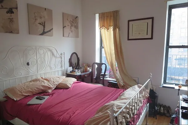 Rented by Mdrn Residential | media 14