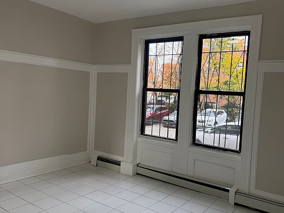 3rd image of 171 Ocean Ave #1