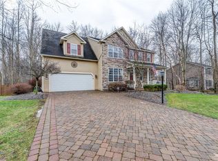 4067 Cortina Rd, Baldwinsville, NY 13027