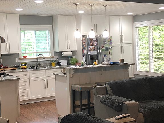 Island Kitchen