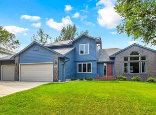 3509 S Anita Ave, Sioux Falls, SD 57103